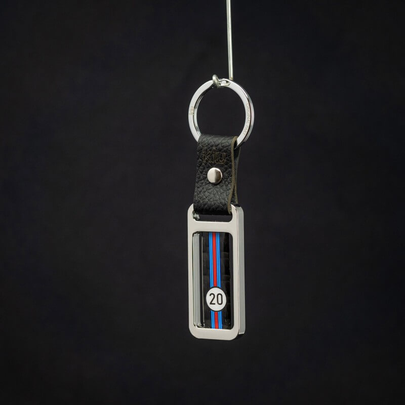 Kiu Style Martini Gray Metal/Carbon Key Chain