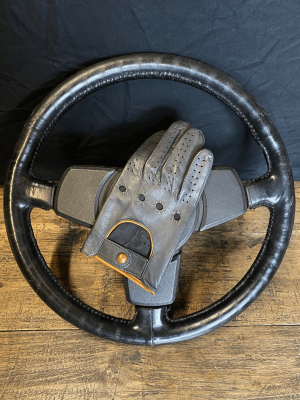 Camel Grey driving gloves