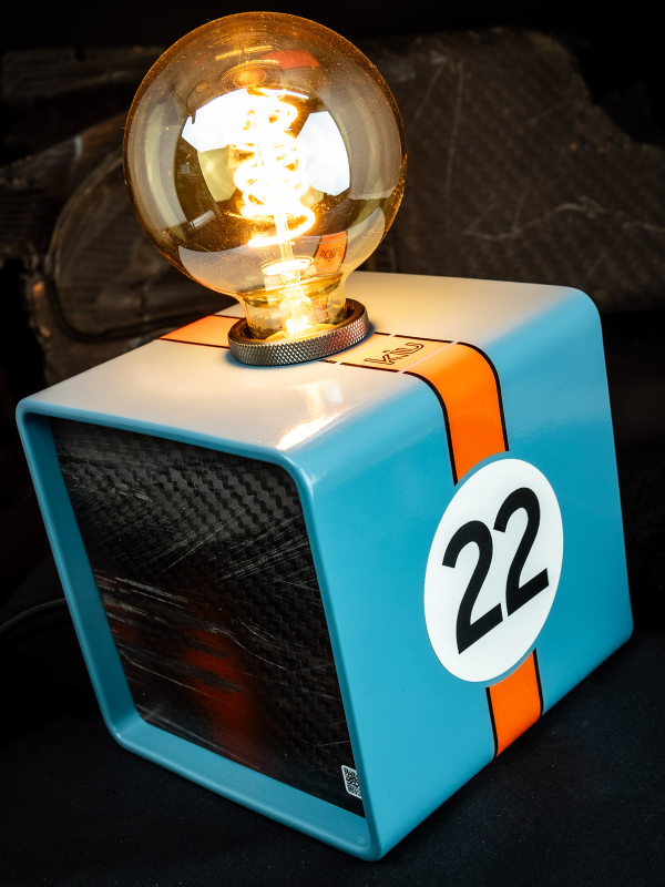 Kiu Style Gulf Cube Lamp