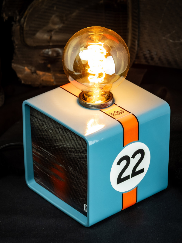 Kiu Style Gulf Cube Lamp