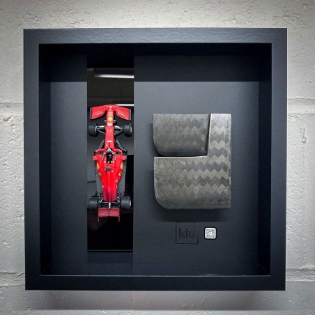 Carlos Sainz Jr 11 F1 Miniature and Carbon Frame