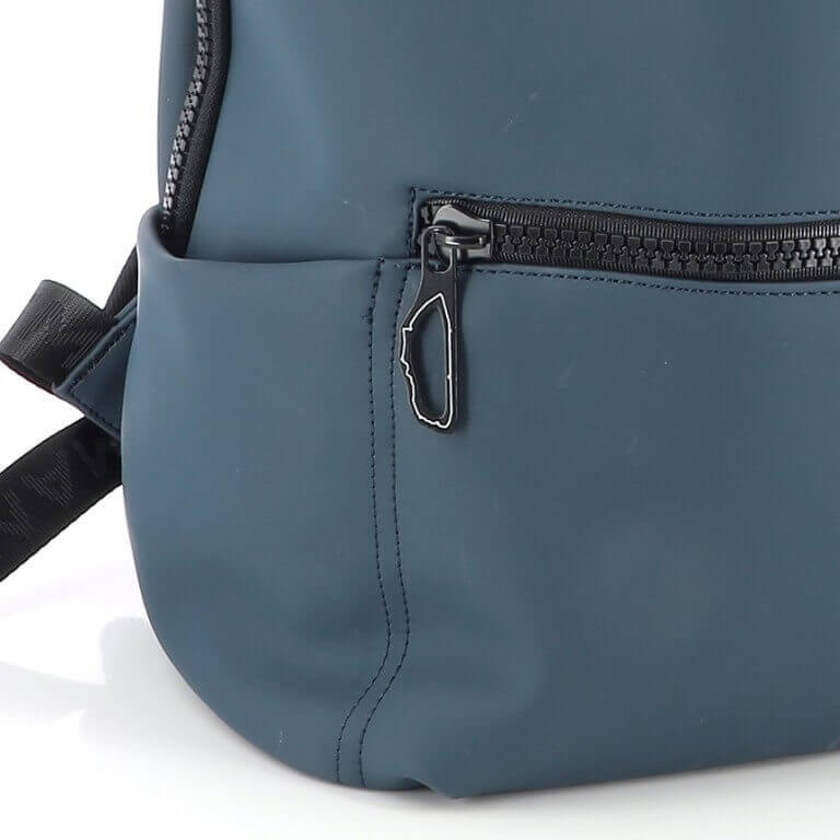 24 LE MANS BLUE PERF BACKPACK